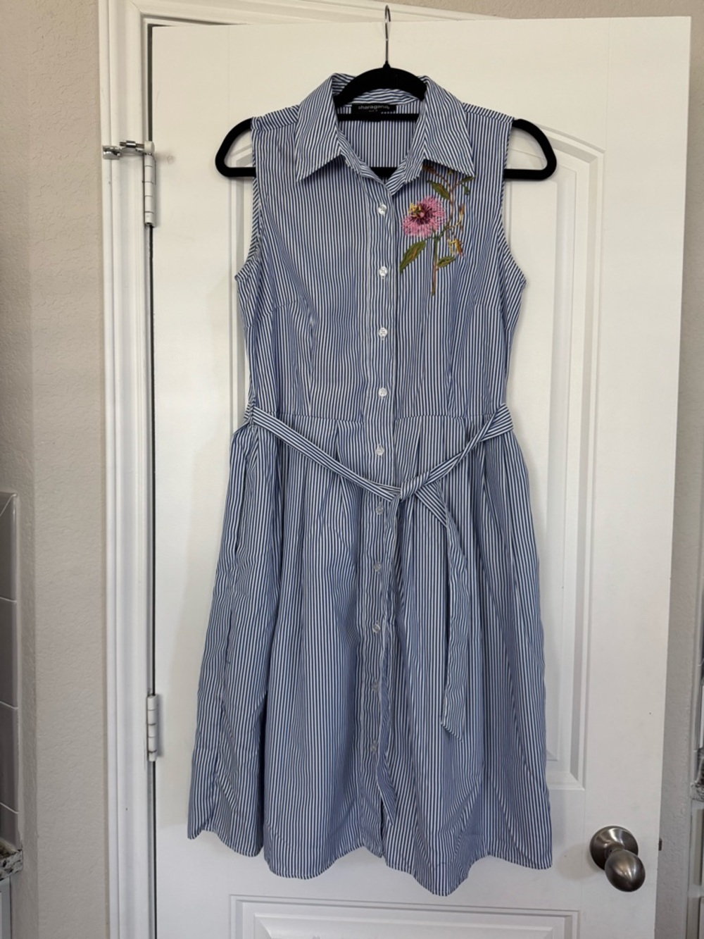Sleeveless Blue Stripe Shirt Dress with Floral Embroidery with pockets